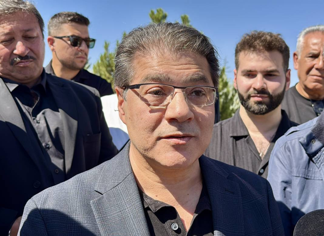 ‘Bozkırın Tezenesi’ Neşet Ertaş Kırşehir'deki mezarı başında anıldı - Resim: 9